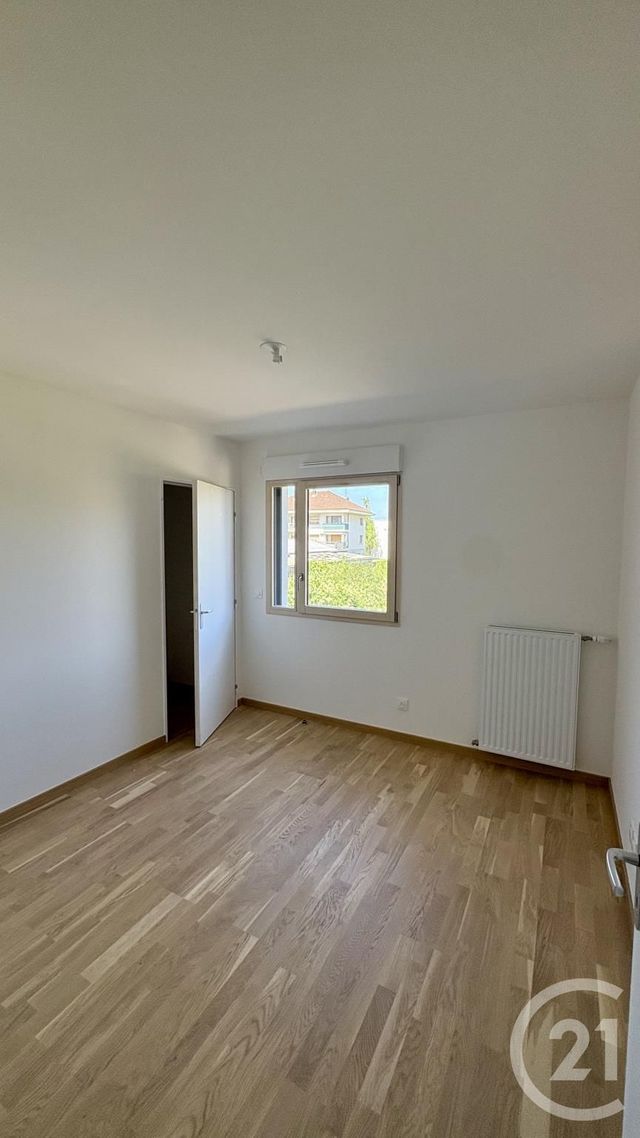 Appartement T3 &agrave; vendre - 3 pi&egrave;ces - 74,36 m2 - 74 - RHONE-ALPES
