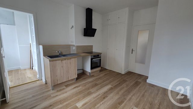 Appartement F3 &agrave; louer - 3 pi&egrave;ces - 80 m2 - Annecy - 74 - RHONE-ALPES