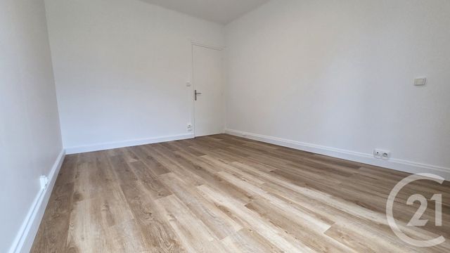 Appartement F3 &agrave; louer - 3 pi&egrave;ces - 80 m2 - Annecy - 74 - RHONE-ALPES