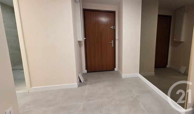 Appartement T4 &agrave; louer - 4 pi&egrave;ces - 86,36 m2 - Annecy - 74 - RHONE-ALPES