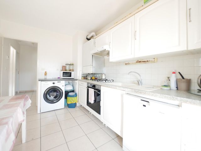 Appartement F4 à vendre - 4 pièces - 84,56 m2 - Meythet - 74 - RHONE-ALPES