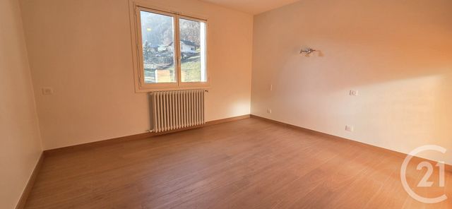 Appartement F4 &agrave; louer - 4 pi&egrave;ces - 86 m2 - Thones - 74 - RHONE-ALPES