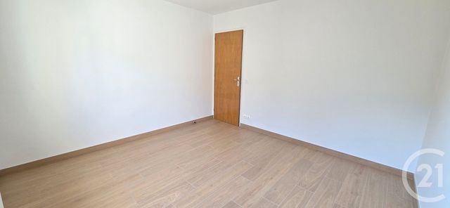 Appartement F4 &agrave; louer - 4 pi&egrave;ces - 86 m2 - Thones - 74 - RHONE-ALPES