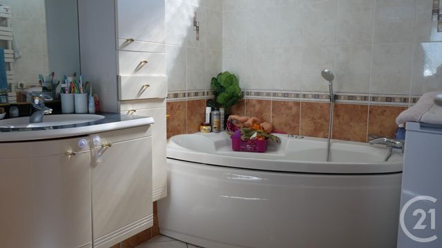 Appartement T4 à louer - 4 pièces - 79,38 m2 - Annecy Le Vieux - 74 - RHONE-ALPES