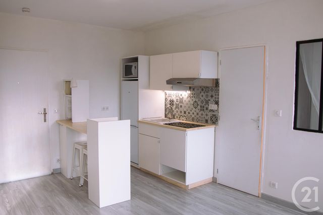 Appartement F1 &agrave; louer - 1 pi&egrave;ce - 25,65 m2 - Leschaux - 74 - RHONE-ALPES