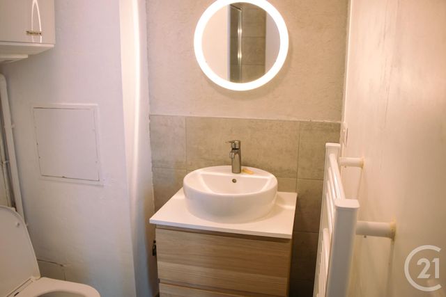 Appartement F1 &agrave; louer - 1 pi&egrave;ce - 25,65 m2 - Leschaux - 74 - RHONE-ALPES