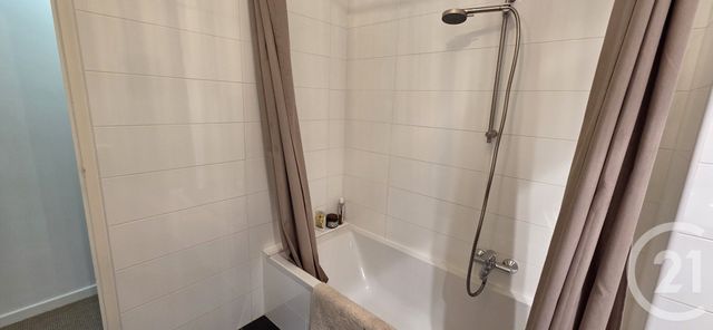 Appartement &agrave; louer - 2 pi&egrave;ces - 63,46 m2 - Annecy Le Vieux - 74 - RHONE-ALPES