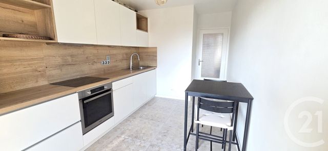 Appartement &agrave; louer - 2 pi&egrave;ces - 63,46 m2 - Annecy Le Vieux - 74 - RHONE-ALPES