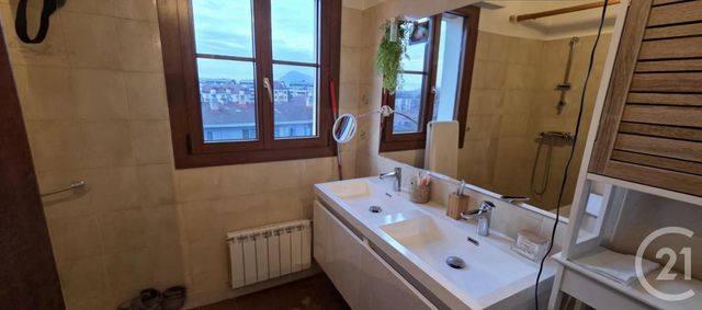Appartement F4 &agrave; louer - 4 pi&egrave;ces - 87,03 m2 - Annecy - 74 - RHONE-ALPES