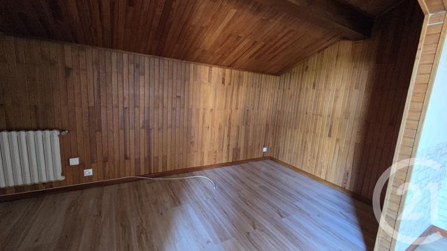 Appartement F3 &agrave; louer - 3 pi&egrave;ces - 82,68 m2 - Sillingy - 74 - RHONE-ALPES