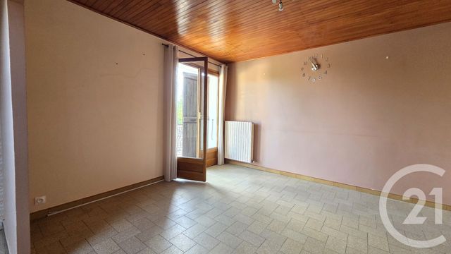 Appartement F3 &agrave; louer - 3 pi&egrave;ces - 82,68 m2 - Sillingy - 74 - RHONE-ALPES