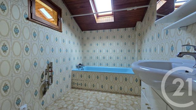 Appartement F3 &agrave; louer - 3 pi&egrave;ces - 82,68 m2 - Sillingy - 74 - RHONE-ALPES