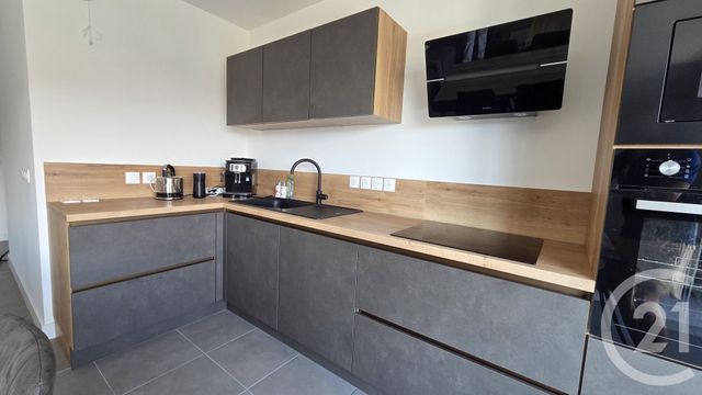 Appartement F3 &agrave; louer - 3 pi&egrave;ces - 65,16 m2 - La Balme De Sillingy - 74 - RHONE-ALPES