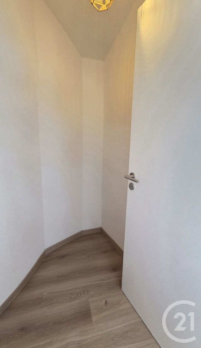 Appartement F3 &agrave; louer - 3 pi&egrave;ces - 65,16 m2 - La Balme De Sillingy - 74 - RHONE-ALPES