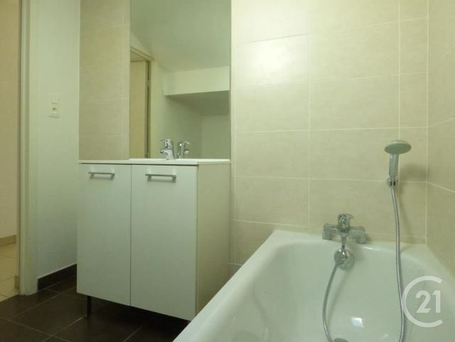 Appartement T1 &agrave; louer - 1 pi&egrave;ce - 22,78 m2 - Meythet - 74 - RHONE-ALPES