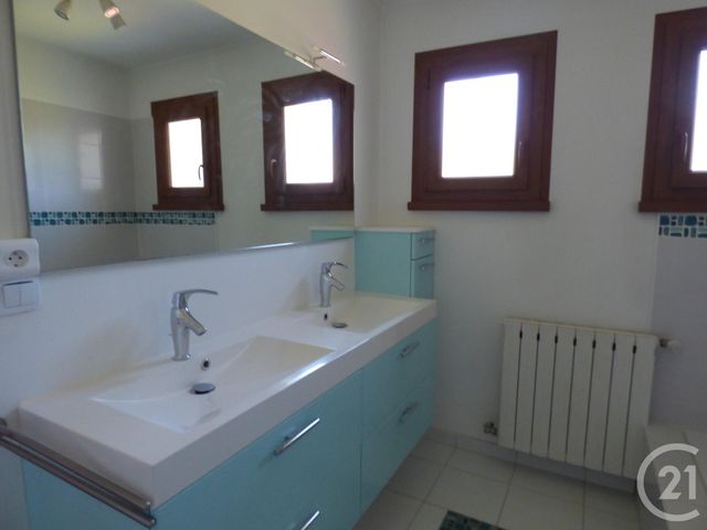 Maison &agrave; louer - 6 pi&egrave;ces - 139,58 m2 - Vallieres - 74 - RHONE-ALPES