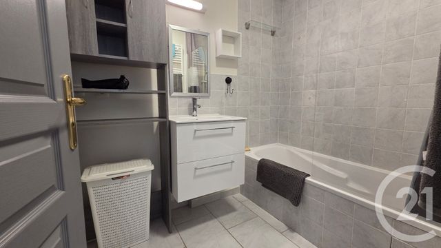 Appartement F2 &agrave; louer - 3 pi&egrave;ces - 48,04 m2 - Rumilly - 74 - RHONE-ALPES
