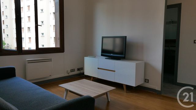 Appartement T2 &agrave; louer - 2 pi&egrave;ces - 48,87 m2 - Annecy - 74 - RHONE-ALPES